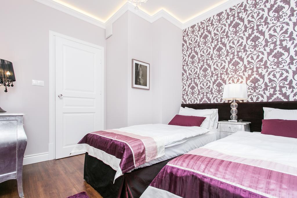 Executive 2-Bedroom Apartment Krakow Bagian luar foto