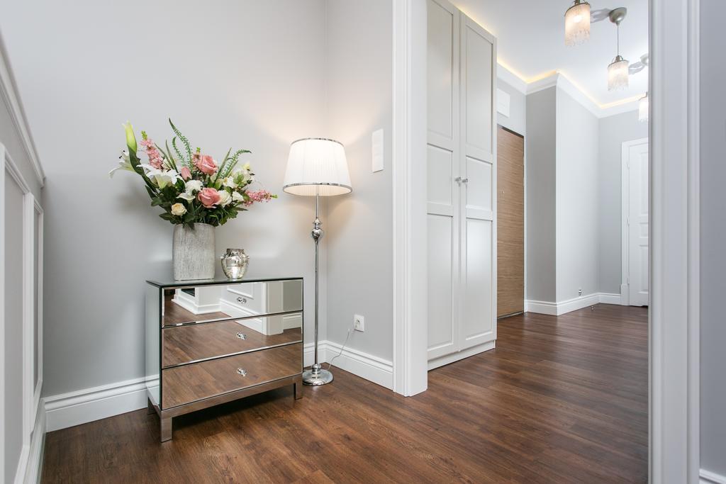 Executive 2-Bedroom Apartment Krakow Bagian luar foto