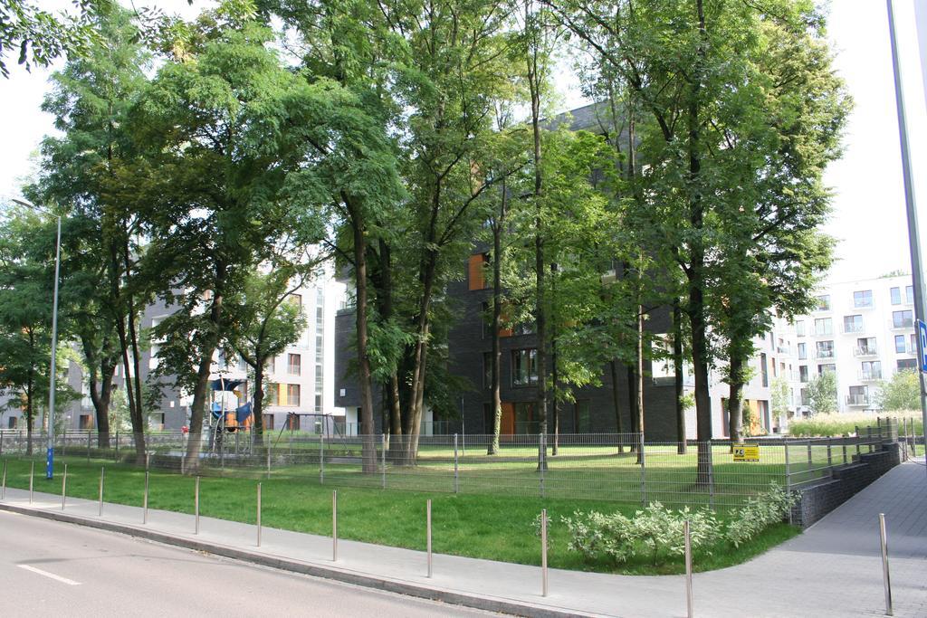 Executive 2-Bedroom Apartment Krakow Bagian luar foto